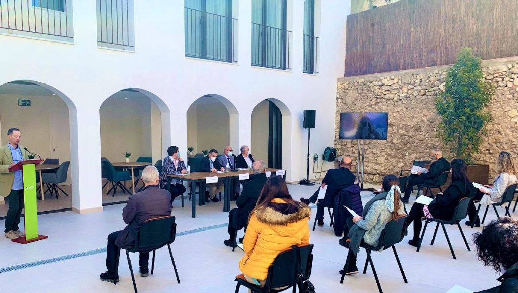 Moment de la presentació dels Allotjaments Inglada Via al pati interior