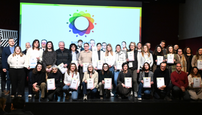 foto de grup, home si dones